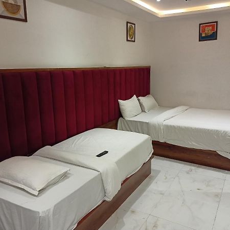 Hotel Palms Residency, Chembur Bombaj Exteriér fotografie