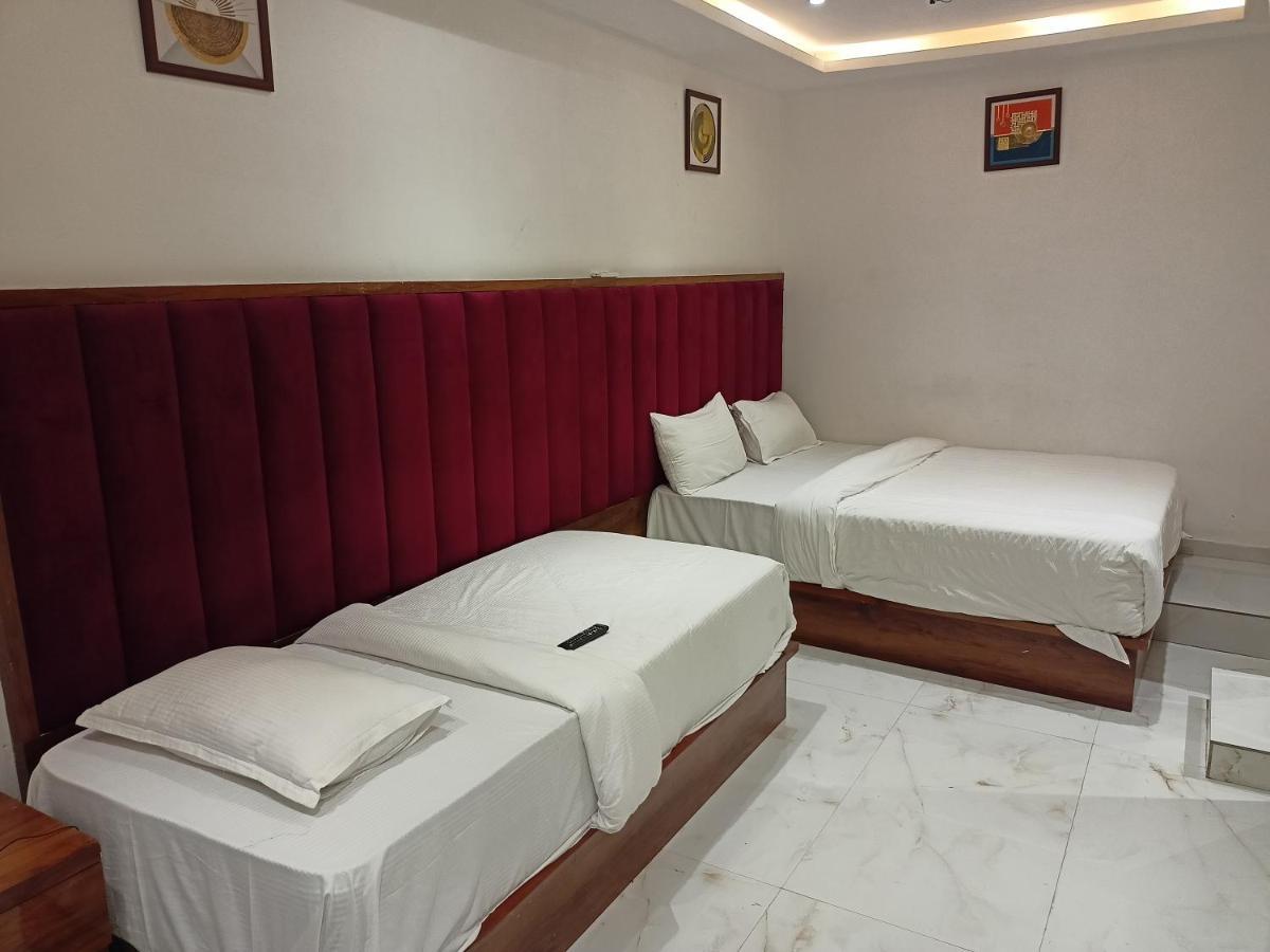 Hotel Palms Residency, Chembur Bombaj Exteriér fotografie